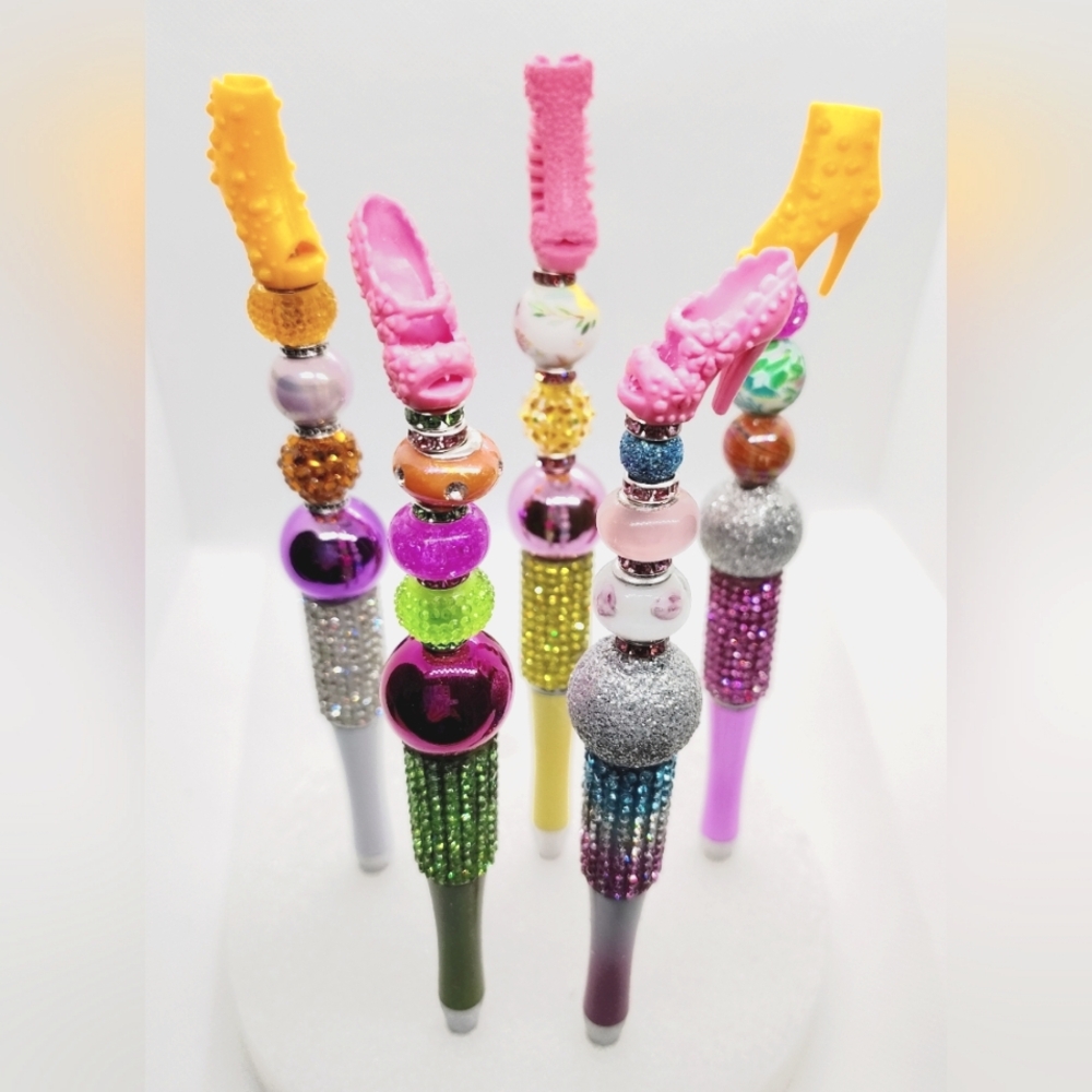 BARBIE HIGH HEEL BEADED WRITING PENS NWT